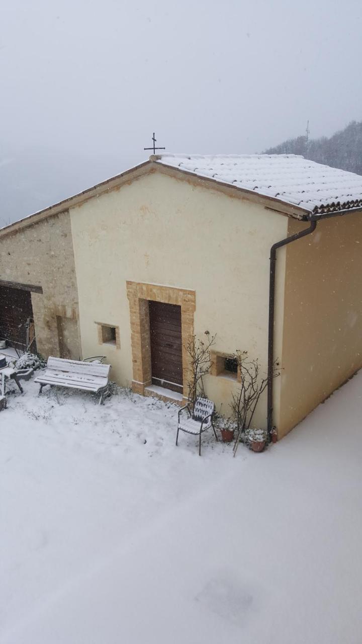 Bed & Breakfast Casa Lisetta Valtopina Buitenkant foto