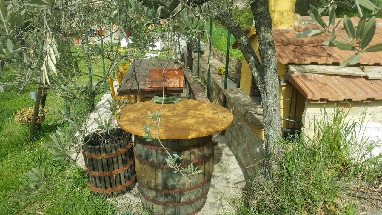 Bed & Breakfast Casa Lisetta Valtopina Buitenkant foto